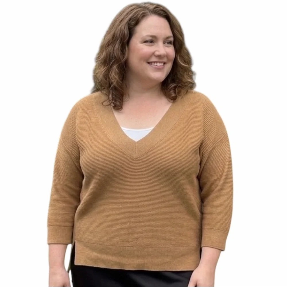WHBM White House Black Market Ribbed V-Neck Sweater Brown - Size XL